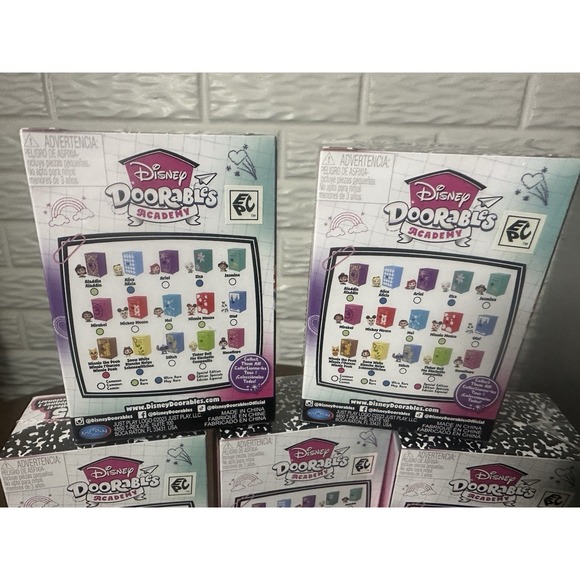 Lot Of 9 New Disney Doorables Academy - Surprise Lockers - NIB Sealed - Picture 4 of 4